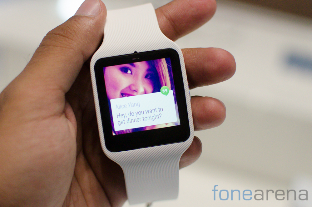 Sony Smartwatch 3 2