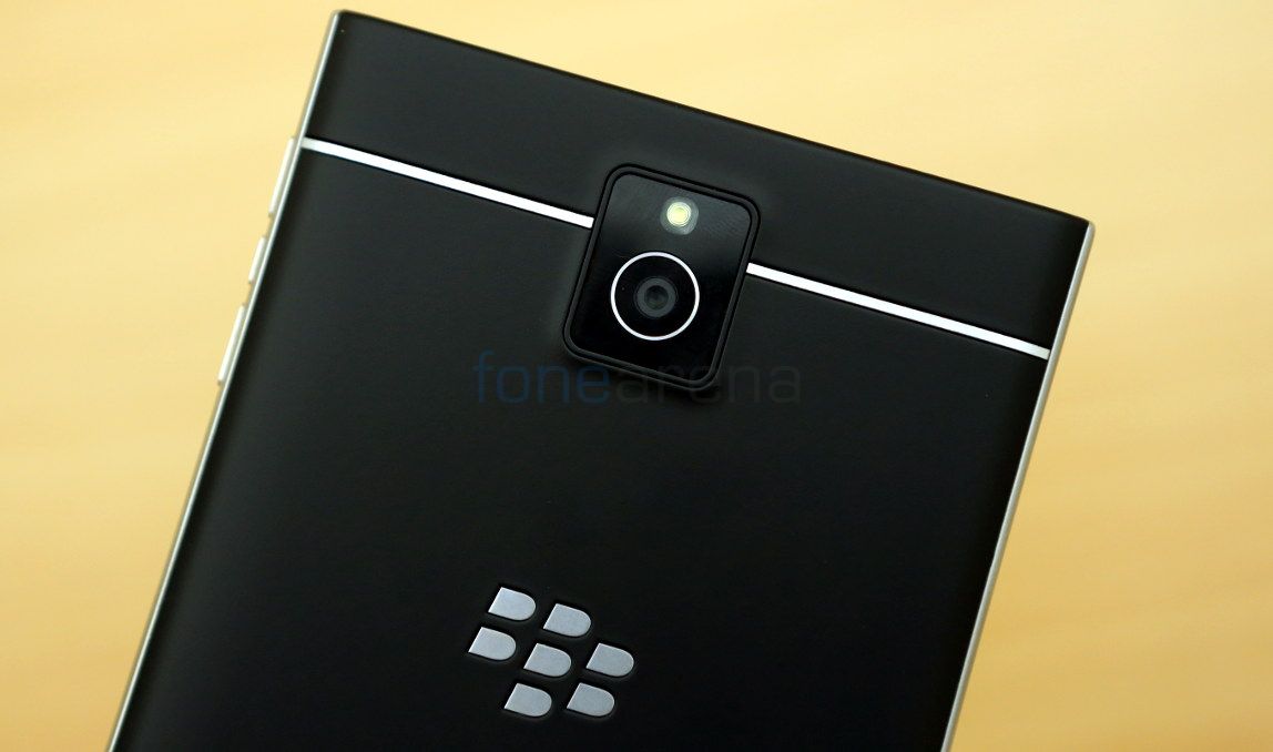 BlackBerry Passport-006