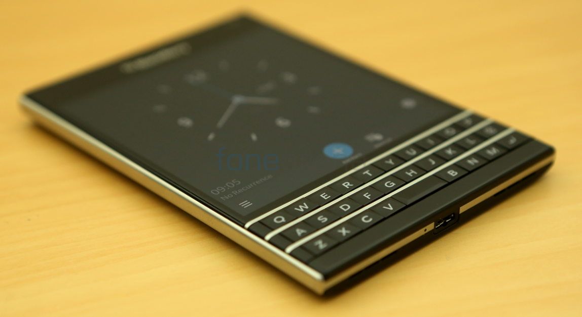 Стоит ли покупать blackberry passport в 2020