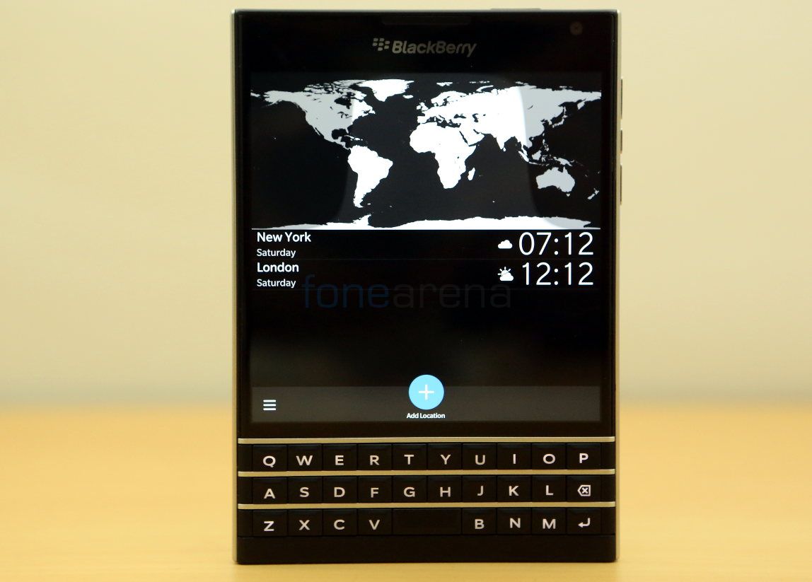 BlackBerry Passport-015