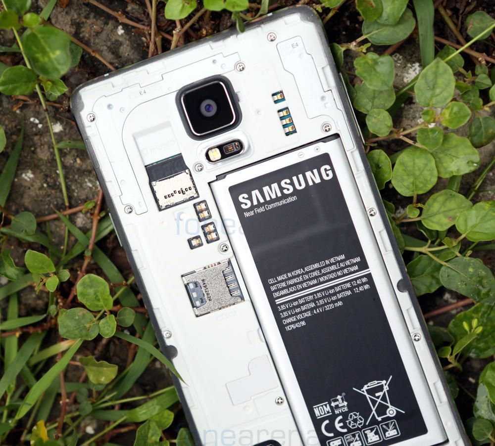 Samsung-Galaxy-Note-4-Charcoal-Black_fonearena-11