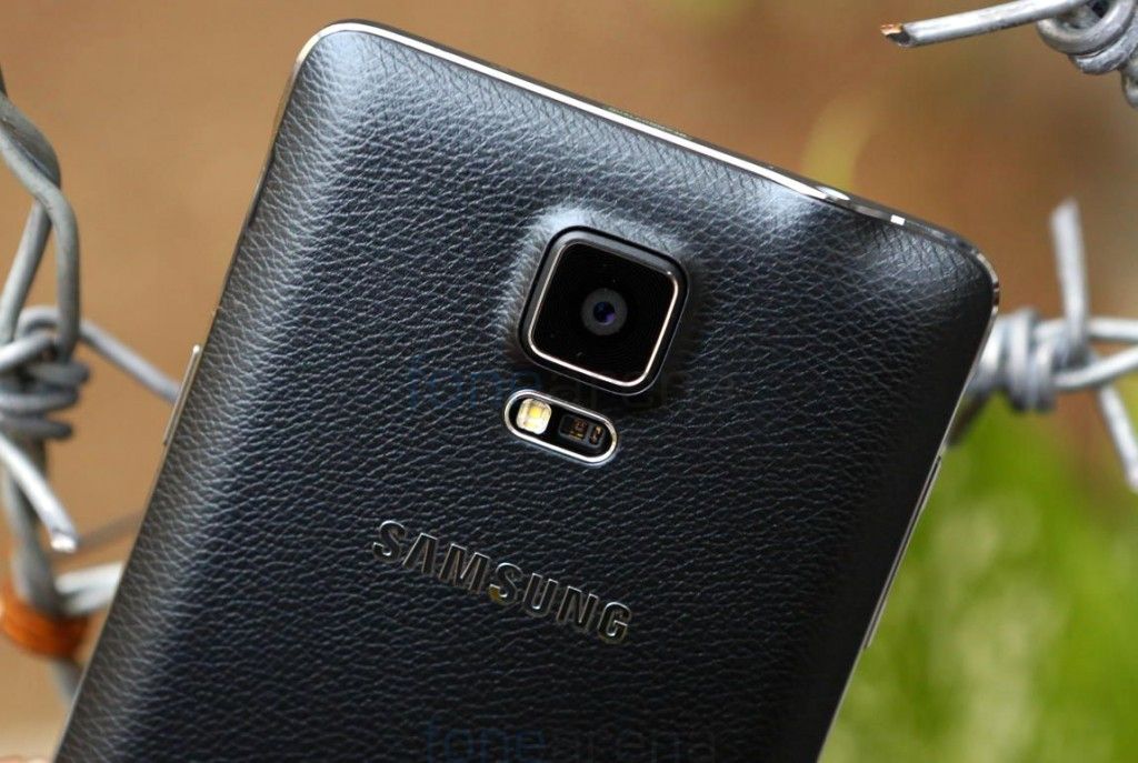 Samsung-Galaxy-Note-4-Charcoal-Black_fonearena-12