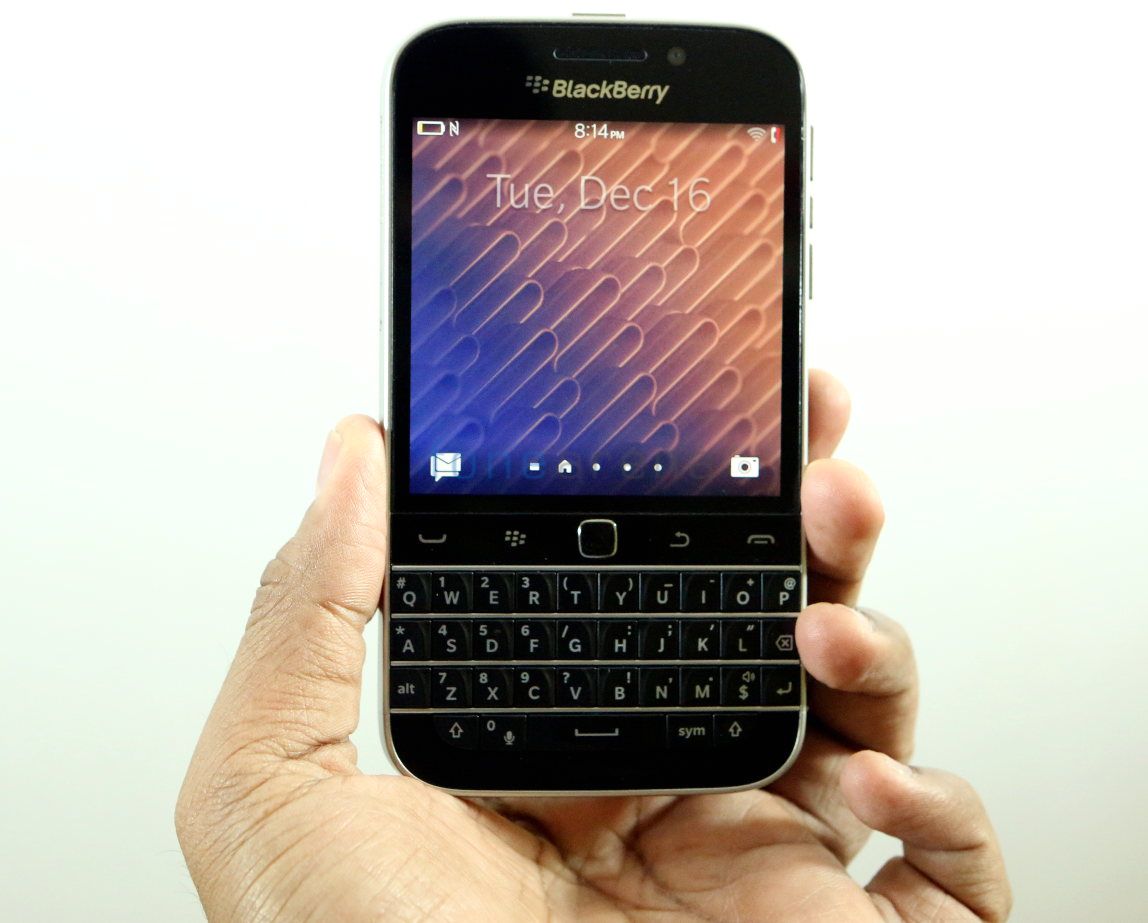 BlackBerry Classic_fonearena-2