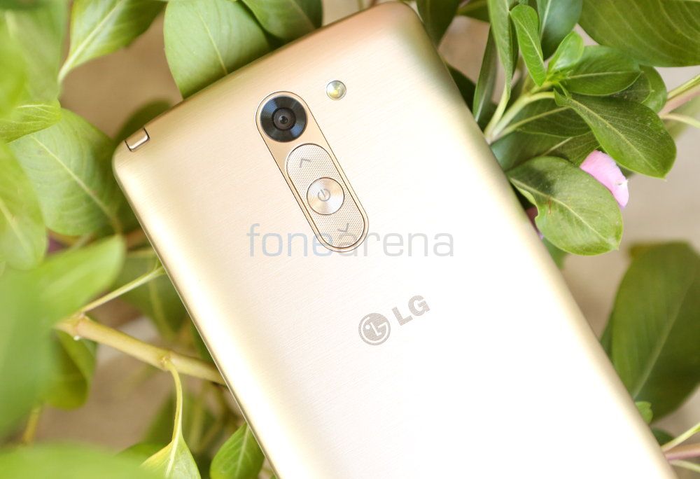 LG G3 Stylus Gold_fonearena-08