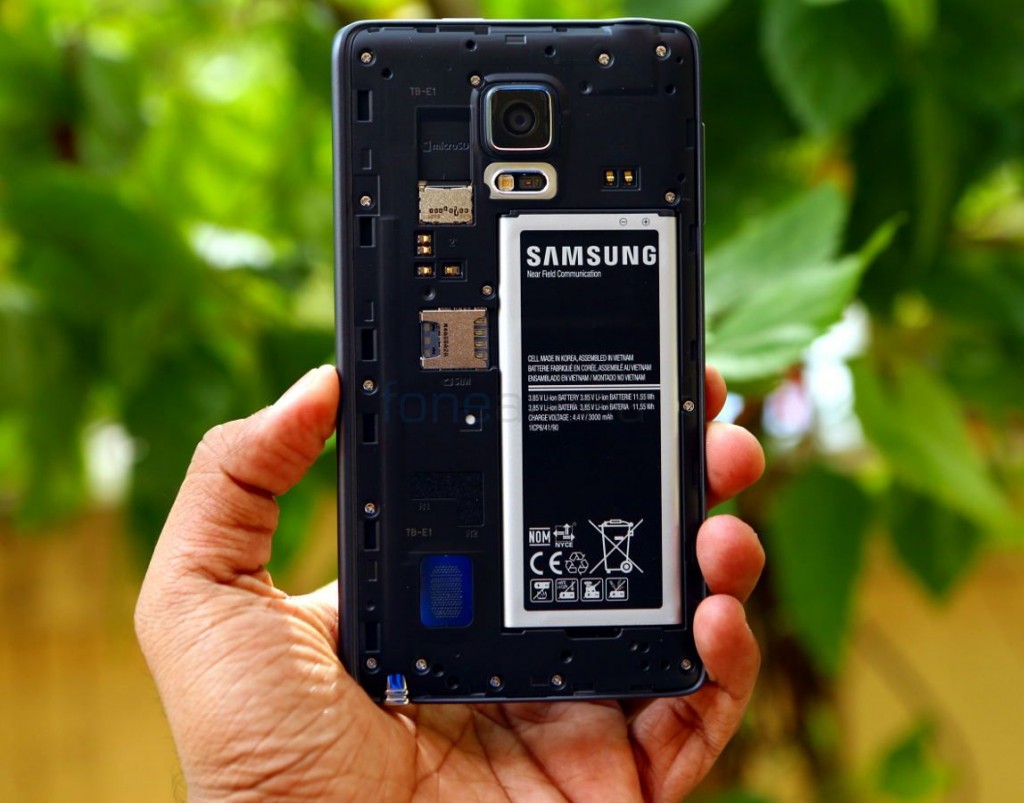 Samsung Galaxy Note Edge Charcoal Black_fonearena-13