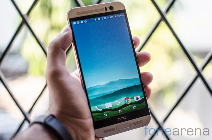HTC One M9+ Review-1