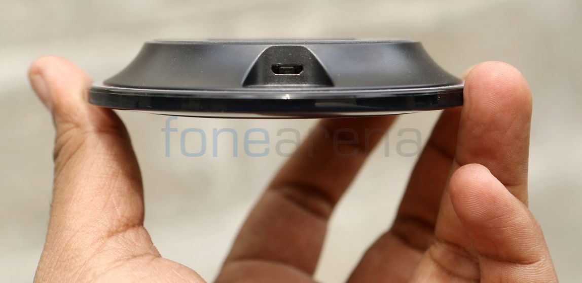 Samsung Galaxy S6 and S6 Edge Wireless Charger_fonearena-004