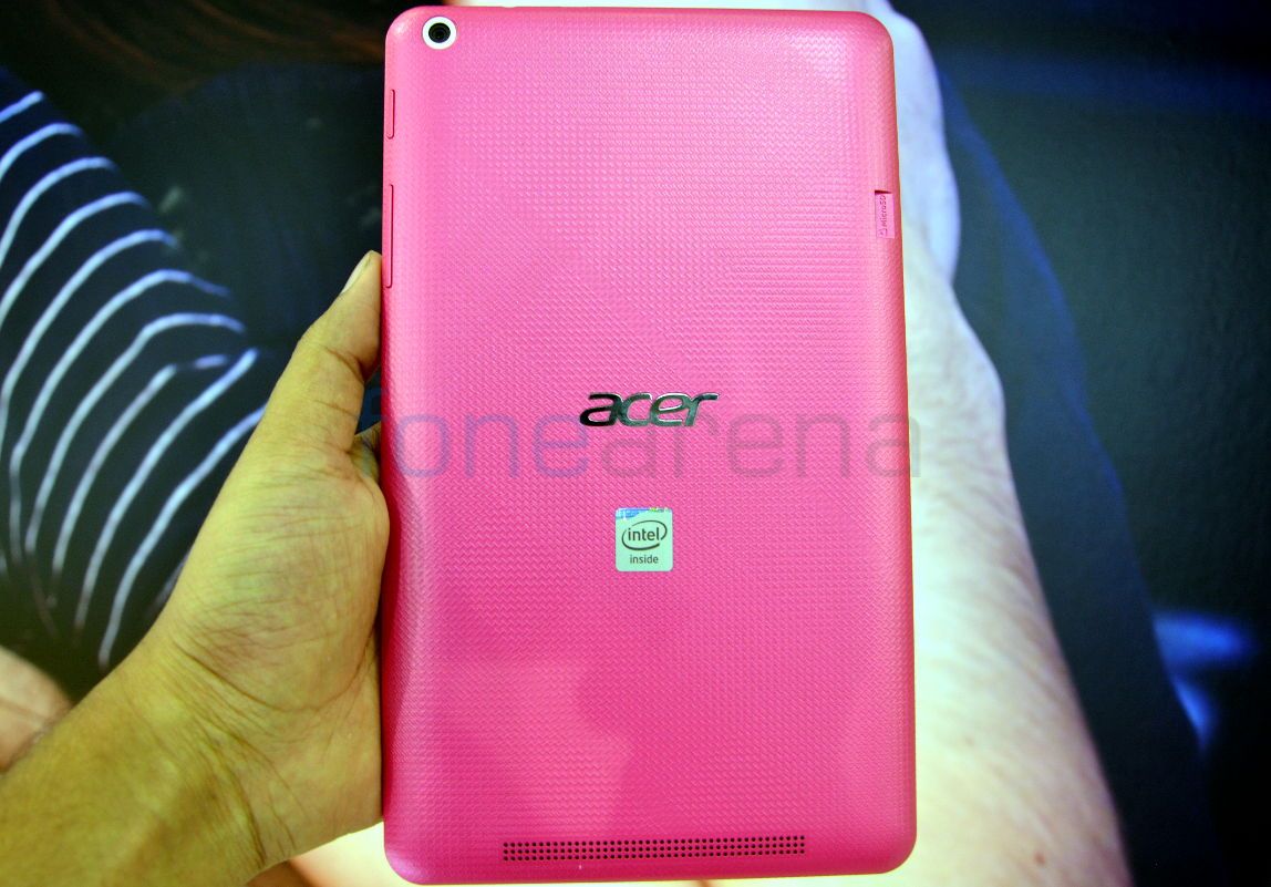 Acer Iconia One 8 B1-830_fonearena-07