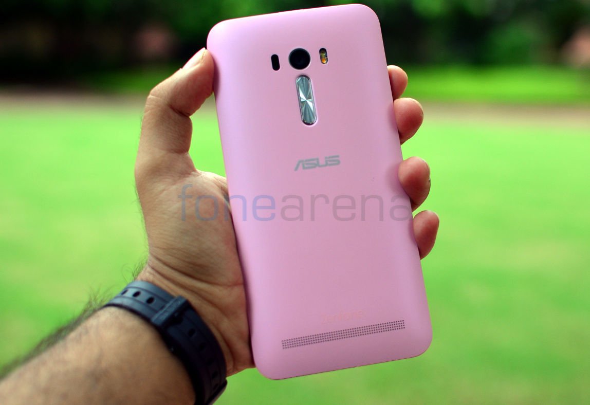 Asus Zenfone Selfie ZD551KL_fonearena-04