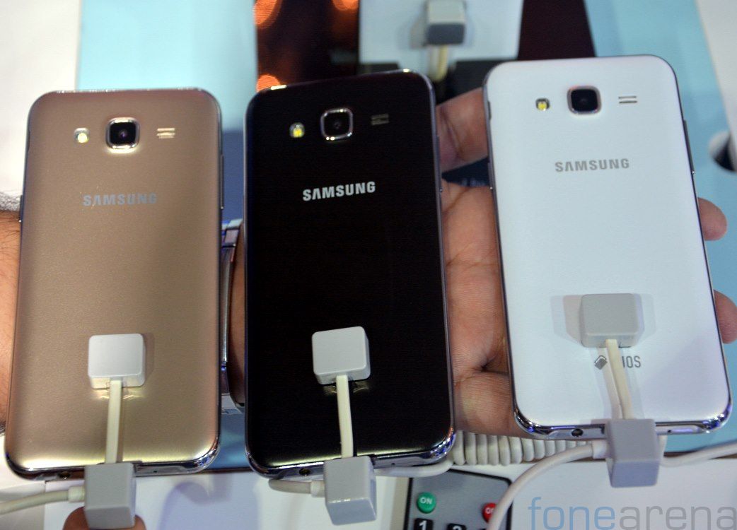 samsung-galaxy-j5-hands-on-fonearena-2