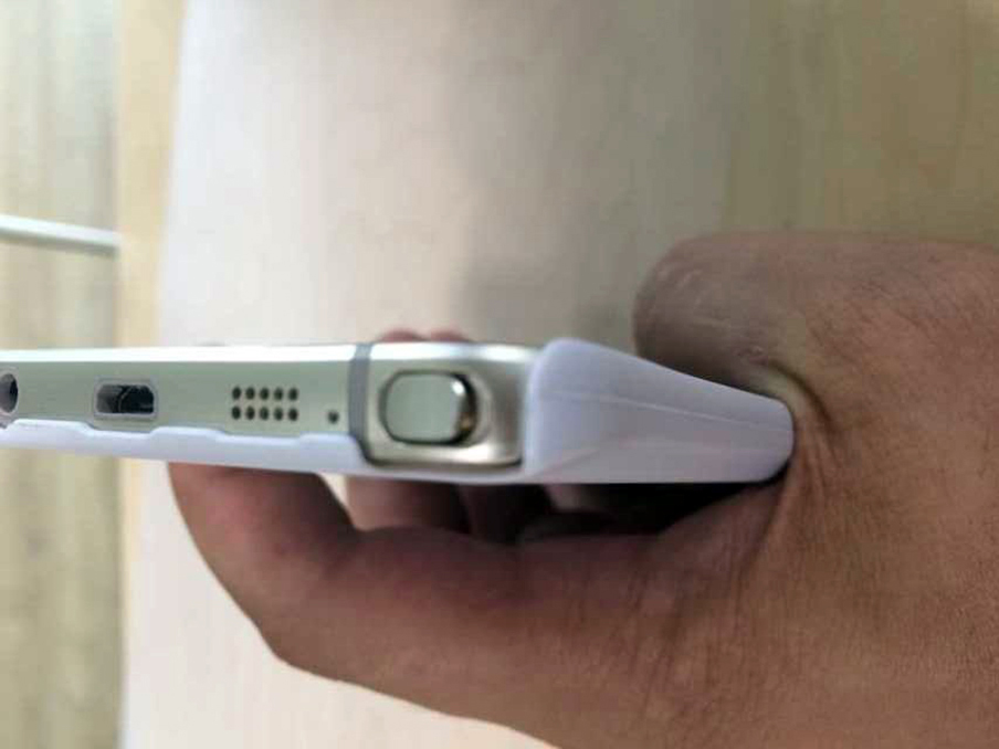 Samsung Galaxy Note 5 might have a regular S-Pen mechanism according to new live photos