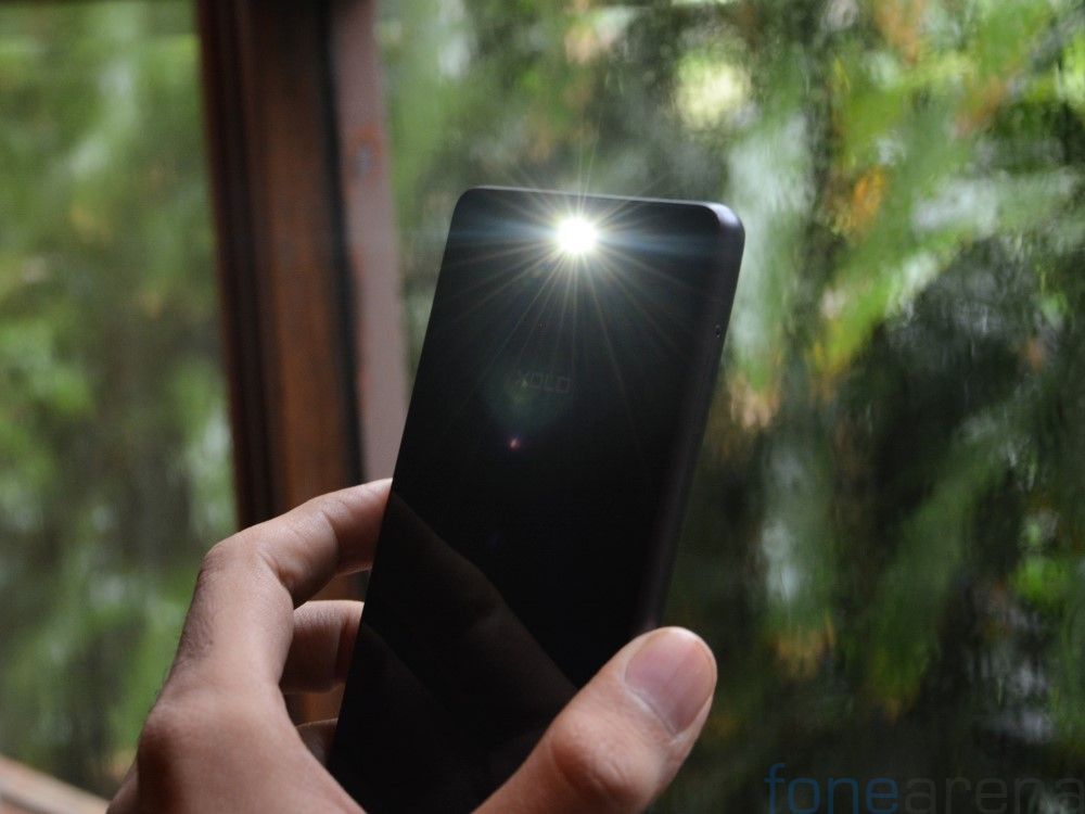 xolo-black-hands-on-fonearena13