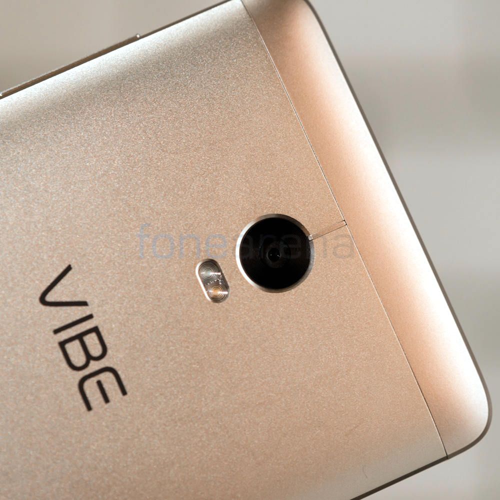 Lenovo Vibe P1 _fonearena-03