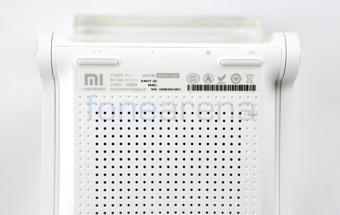 Xiaomi Mi Wi-Fi Nano_fonearena-01