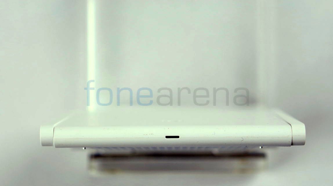 Xiaomi Mi Wi-Fi Nano_fonearena-02