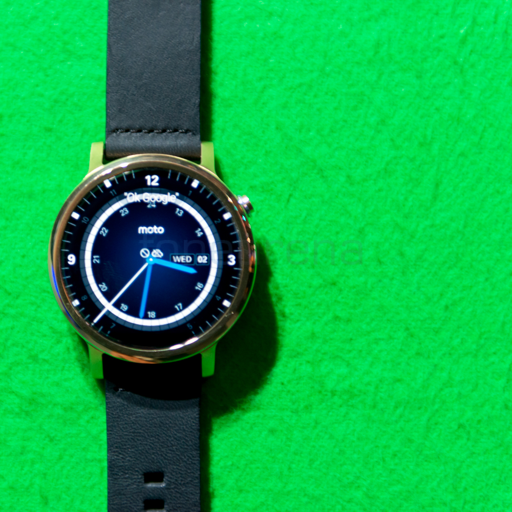 Motorola Moto 360 2015 Photo Gallery