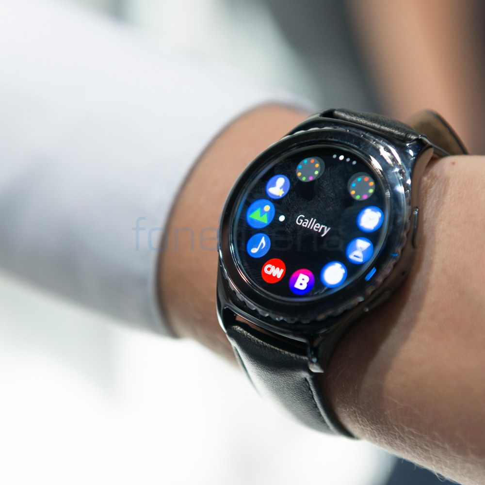 Samsung looking at bringing iPhone support for the Gear S2 smartwatch