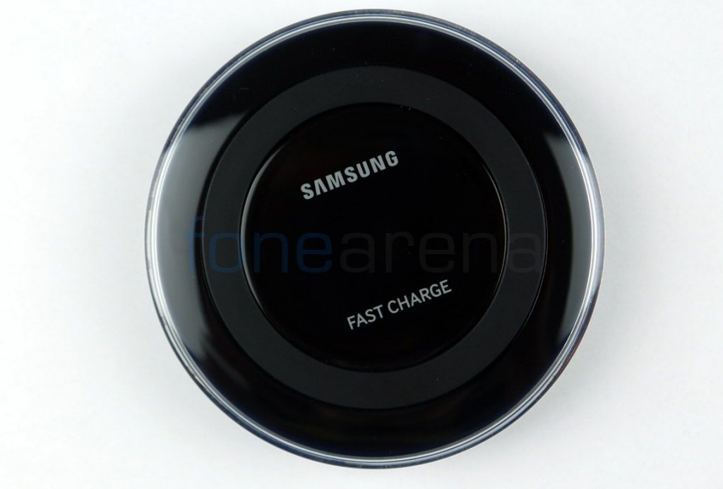 Samsung Fast Charge Wireless Charging Pad_fonearena-02