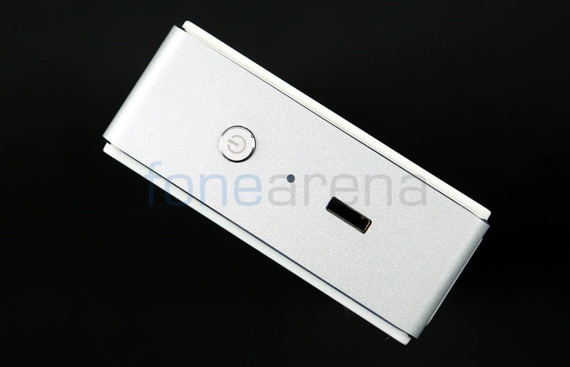 Xiaomi Square Box Bluetooth Speaker_fonearena-001