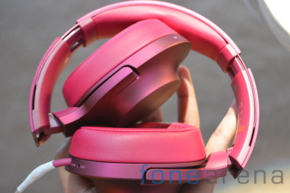 Sony-headset_003