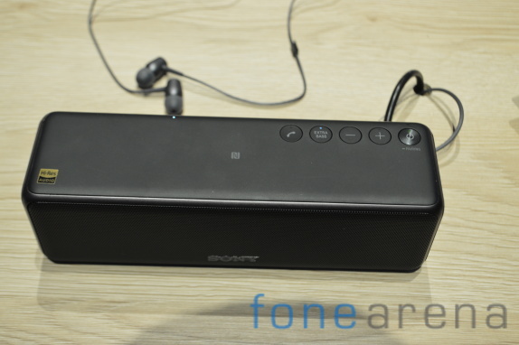 Sony-speaker_003
