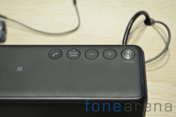 Sony-speaker_004