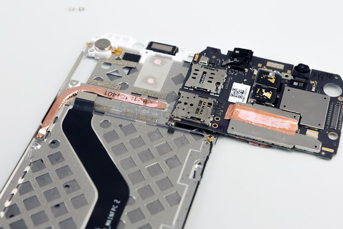 qiku_q_terra_teardown (24)