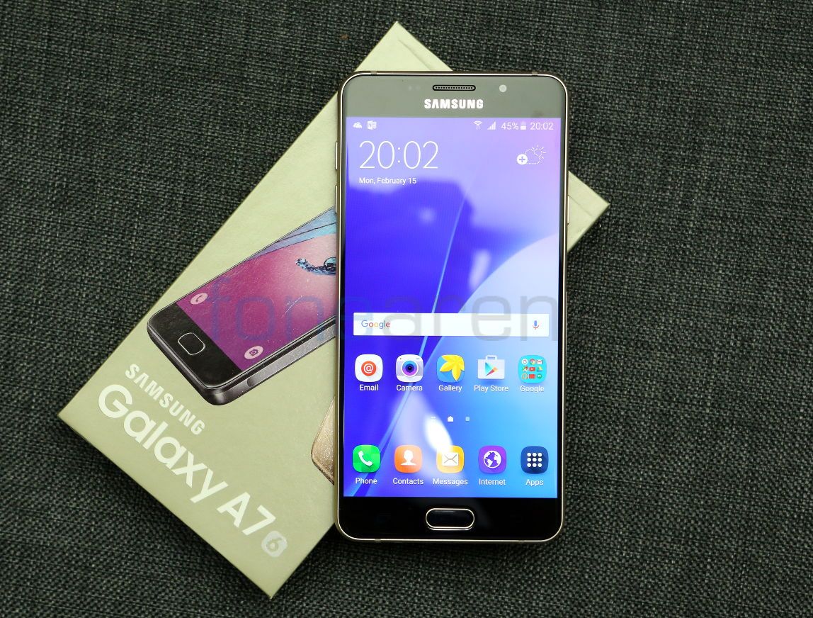 Samsung Galaxy A7 (2016) Unboxing