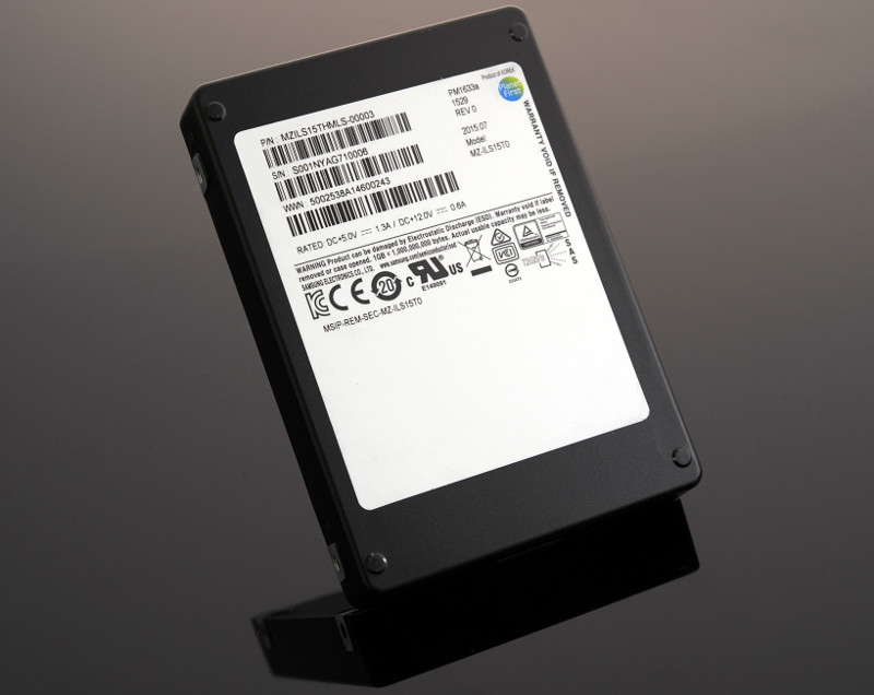 Samsung PM1633a 15.36TB SSD