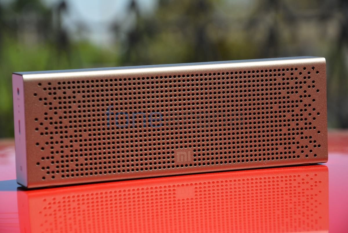 Mi basic best sale bluetooth speaker