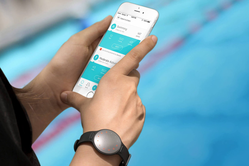 Speedo store fitness tracker