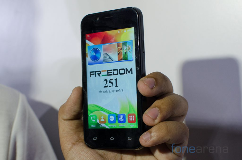 Freedom 251 Hands On -1