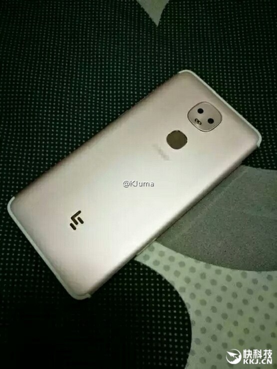 LeEco-Dual-camera