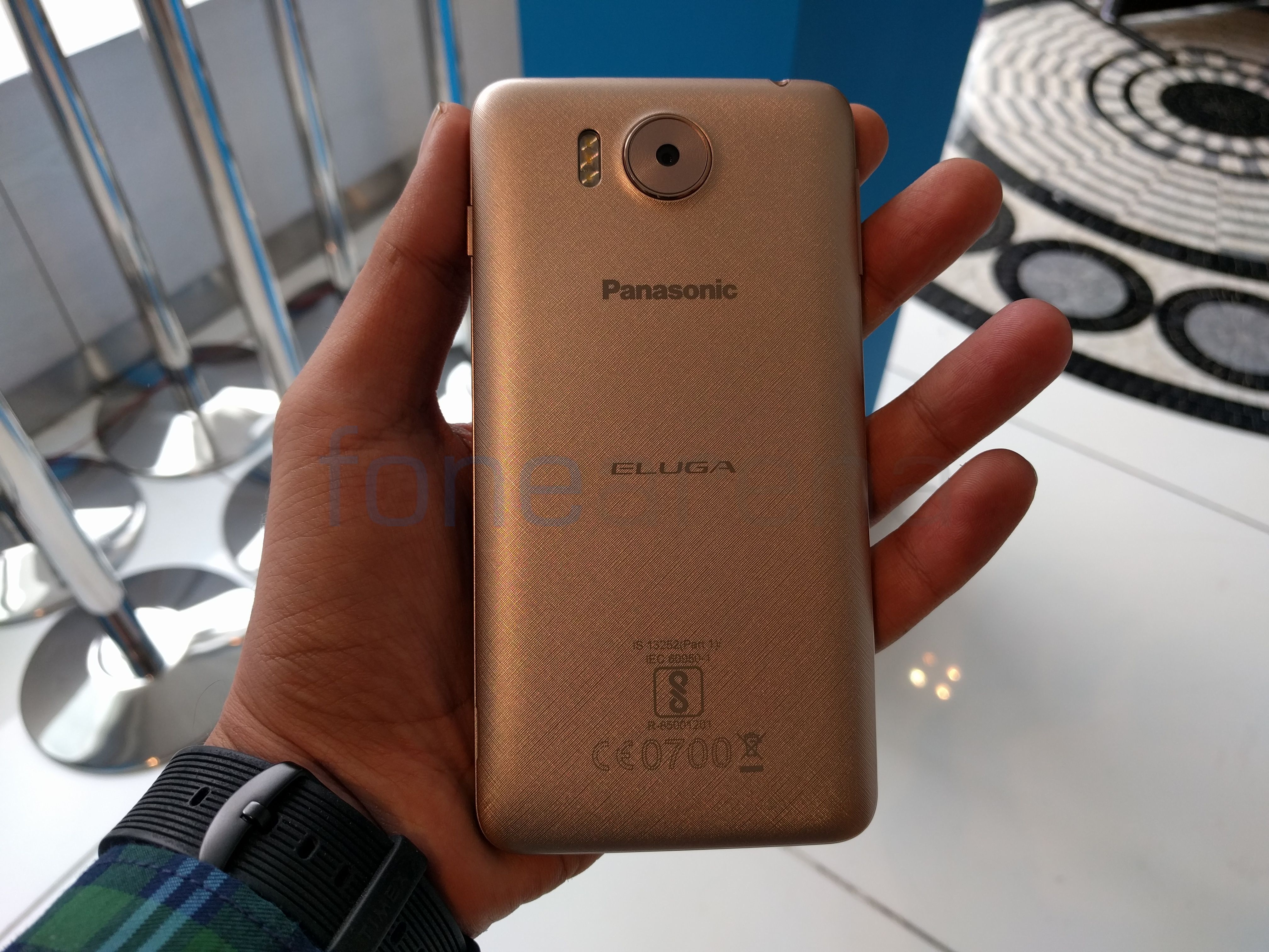 Panasonic Eluga Note_fonearena-05