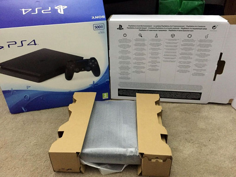 Sony PlayStation 4 Slim leak