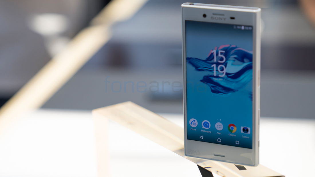 Sony Xperia X Compact Hands On and Photo Gallery