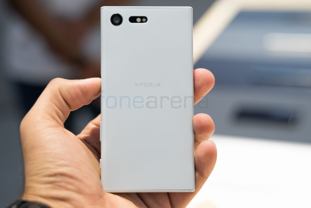 sony_xperia_x_compact_2