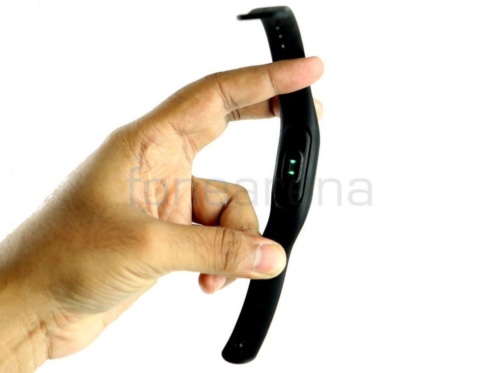 xiaomi-mi-band-2_fonearena-09