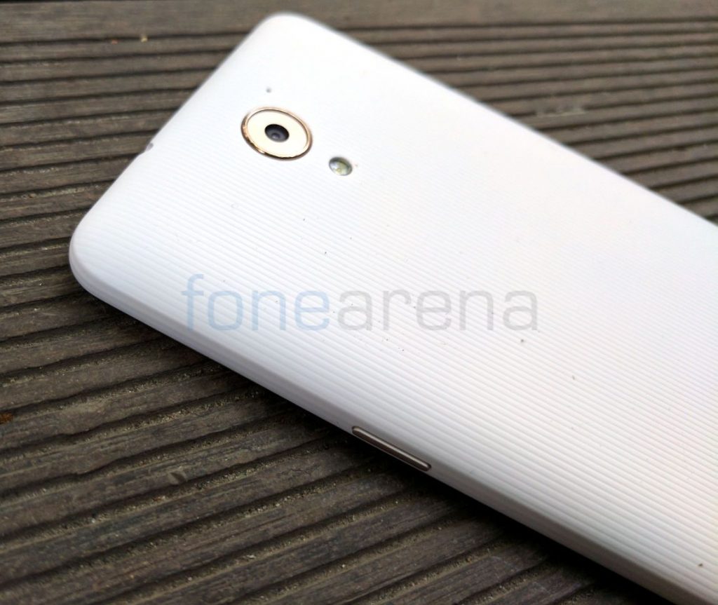 coolpad-mega-3_fonearena-07