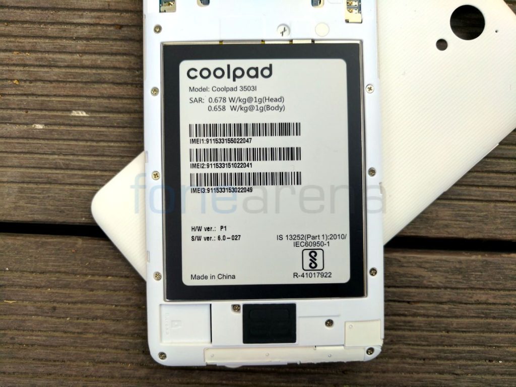 coolpad-mega-3_fonearena-09