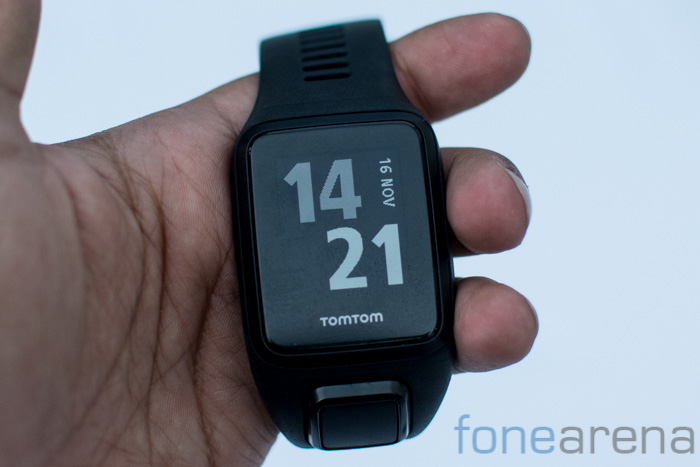 tom-tom-fitness-wearables-6