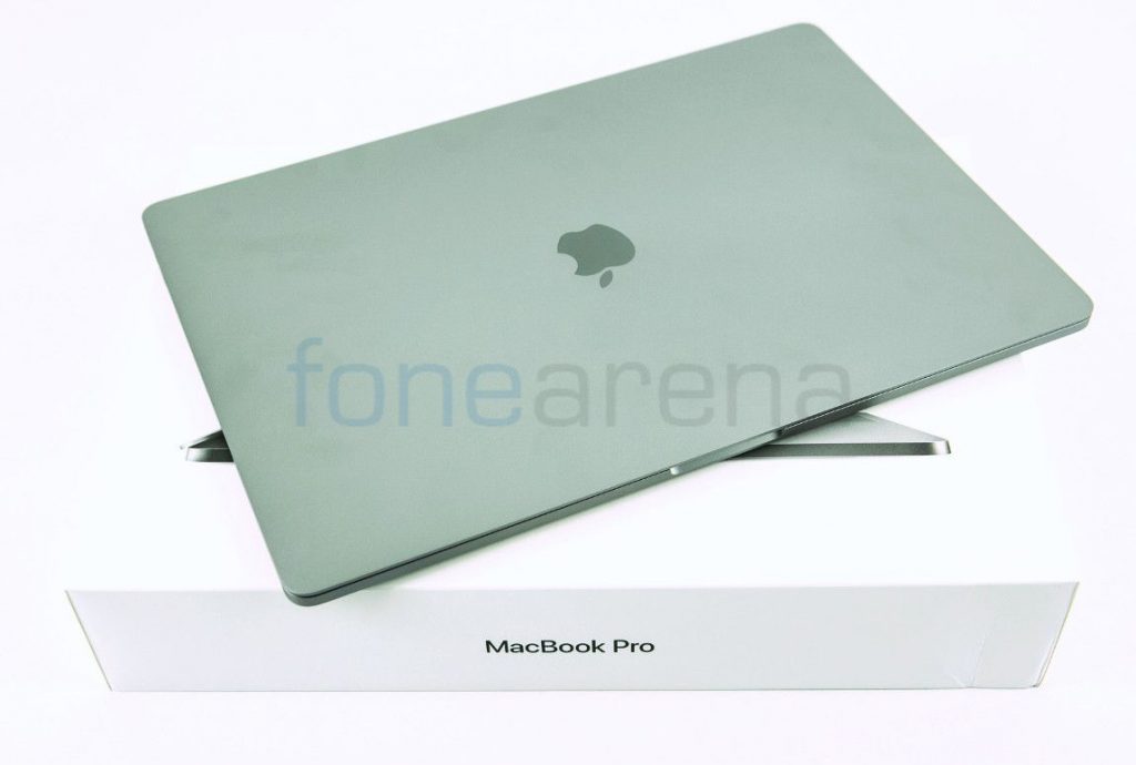 macbook-pro-2016-15-inch-touch-bar_fonearena-001