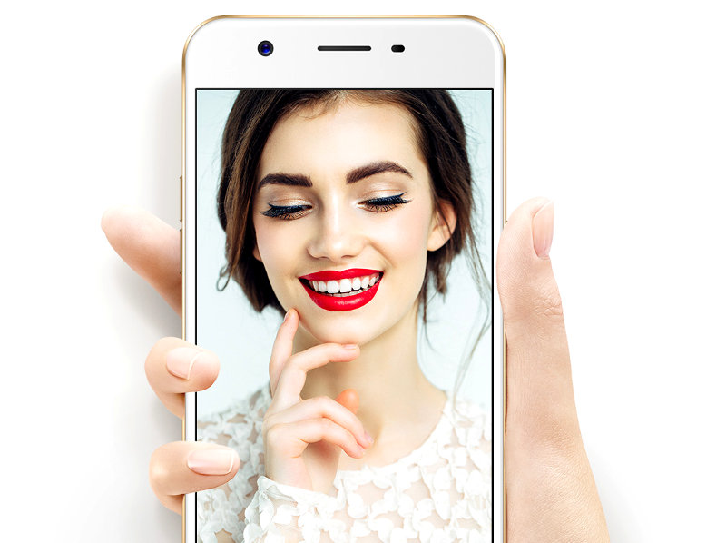 OPPO A57 front camera