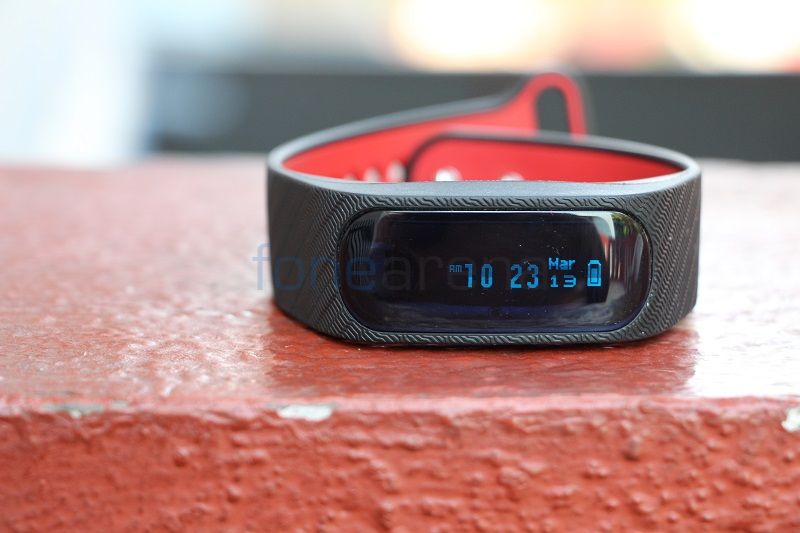 Fastrack Reflex fitness tracker and sleep monitor with OLED display launched for Rs. 1995