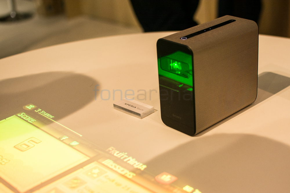 Xperia Touch -3