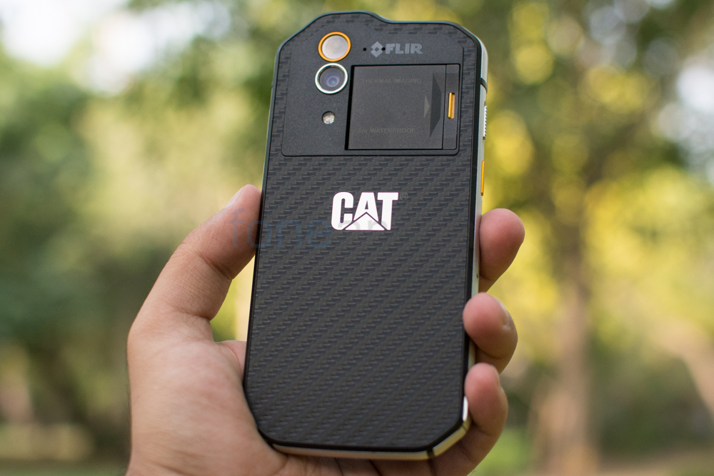 CAT S60 Review -9