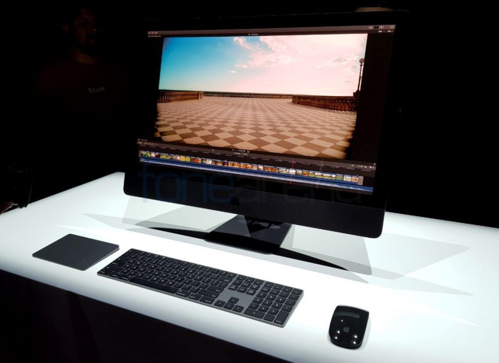 Apple Imac Pro With 27 Inch Retina 5k Display Available For Order From December 14