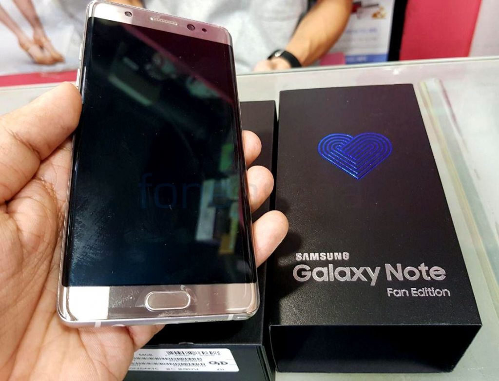 Samsung Galaxy Note Fan Edition_fonearena-03