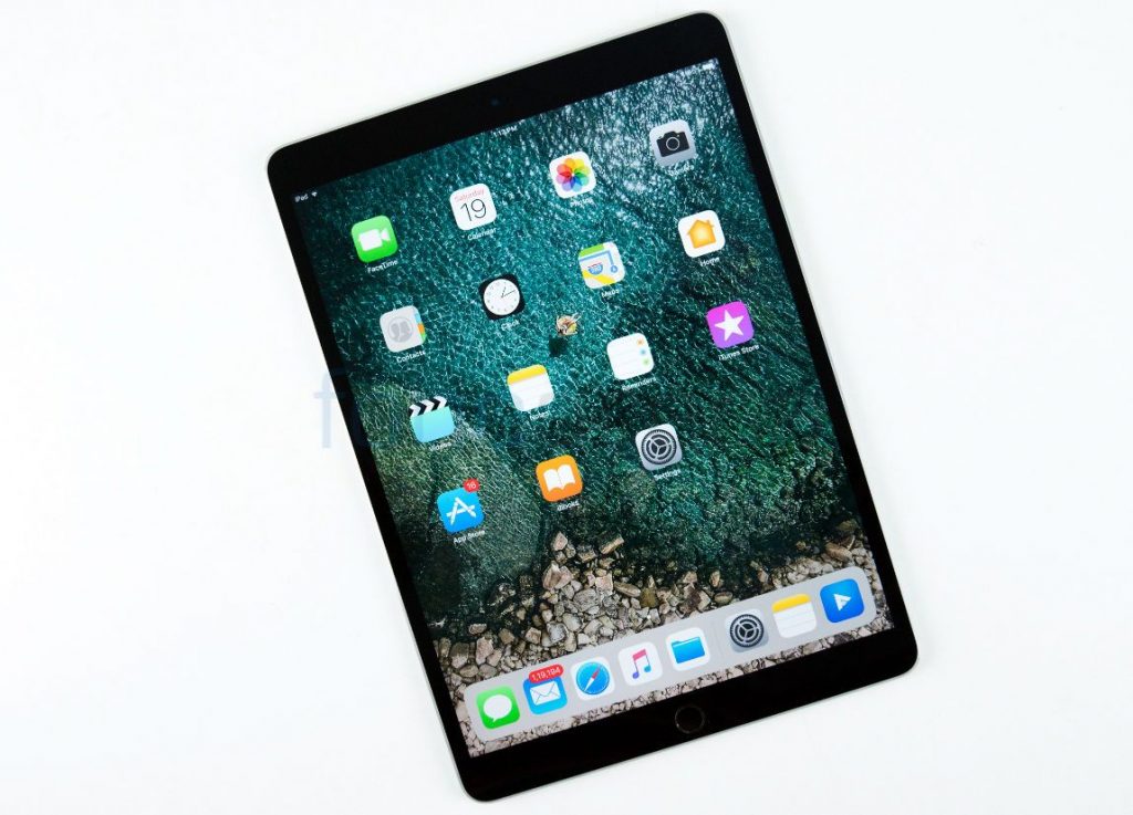 Apple iPad Pro 10.5 Review â€