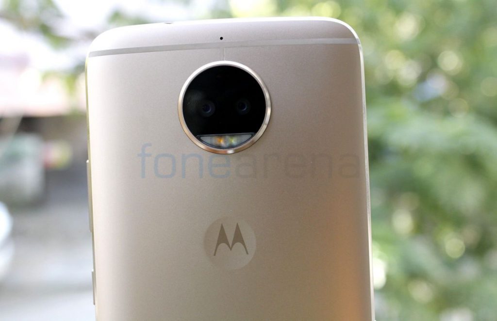 moto g5s plus camera price